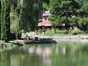  Hotel Síkfőkút  Носвай